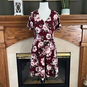 BCX‎ Faux Wrap Floral Fit & Flare Mini Dress Sz. L Juniors